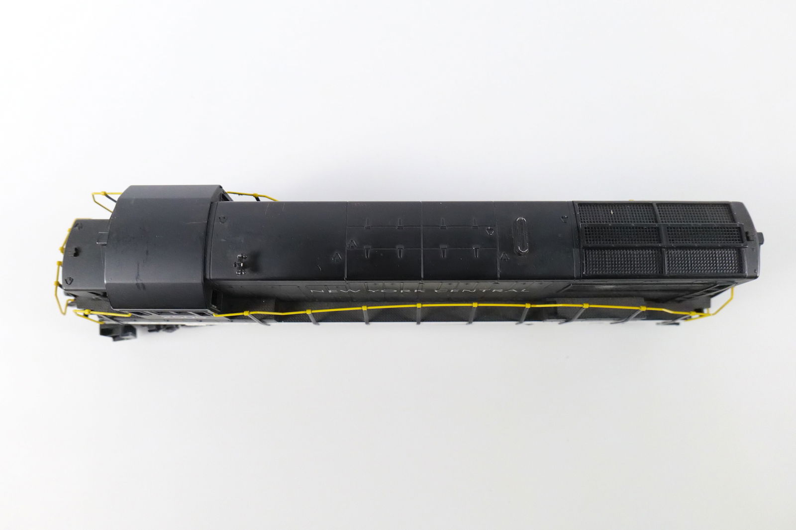 Lot of 2 O Scale Weaver Engines - 6