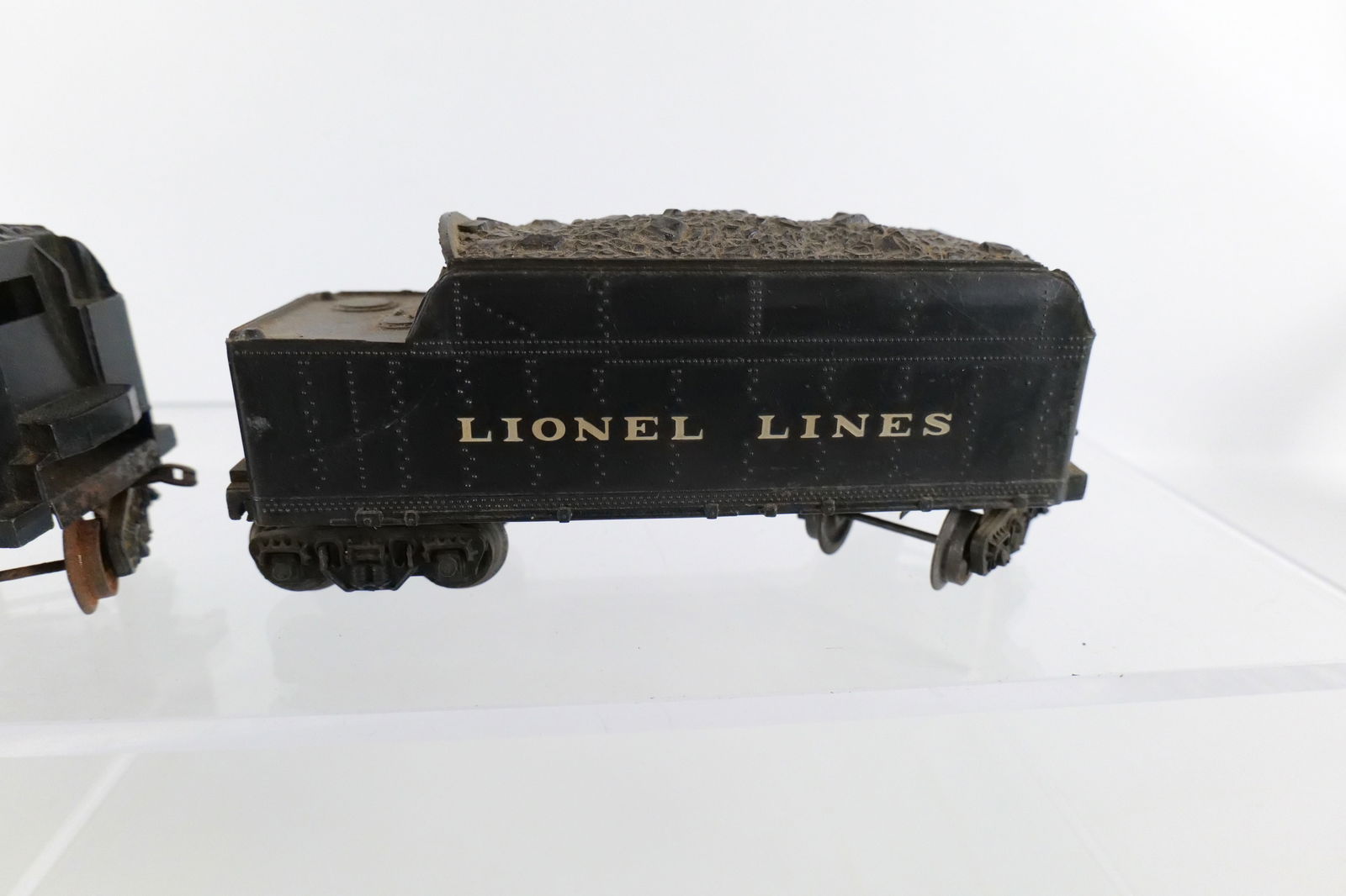 Lot of Lionel O Gauge Rolling Stock - 4