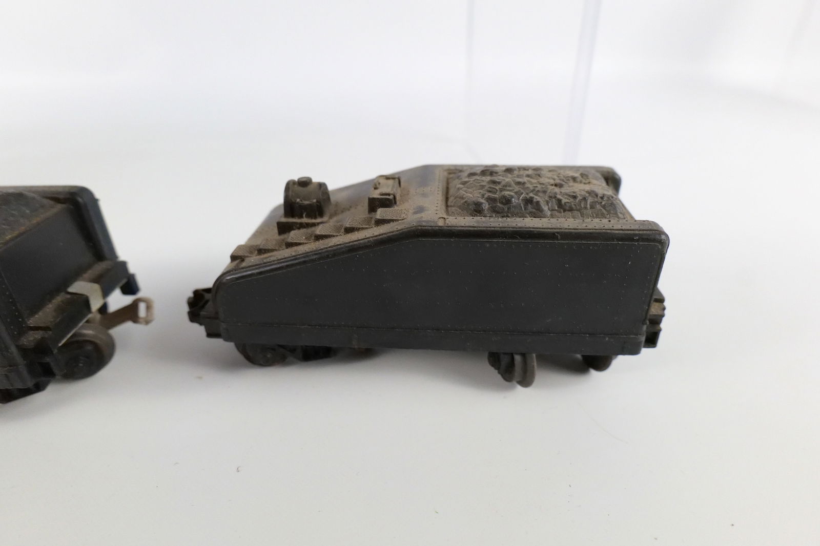 Lot of Lionel O Gauge Rolling Stock - 8