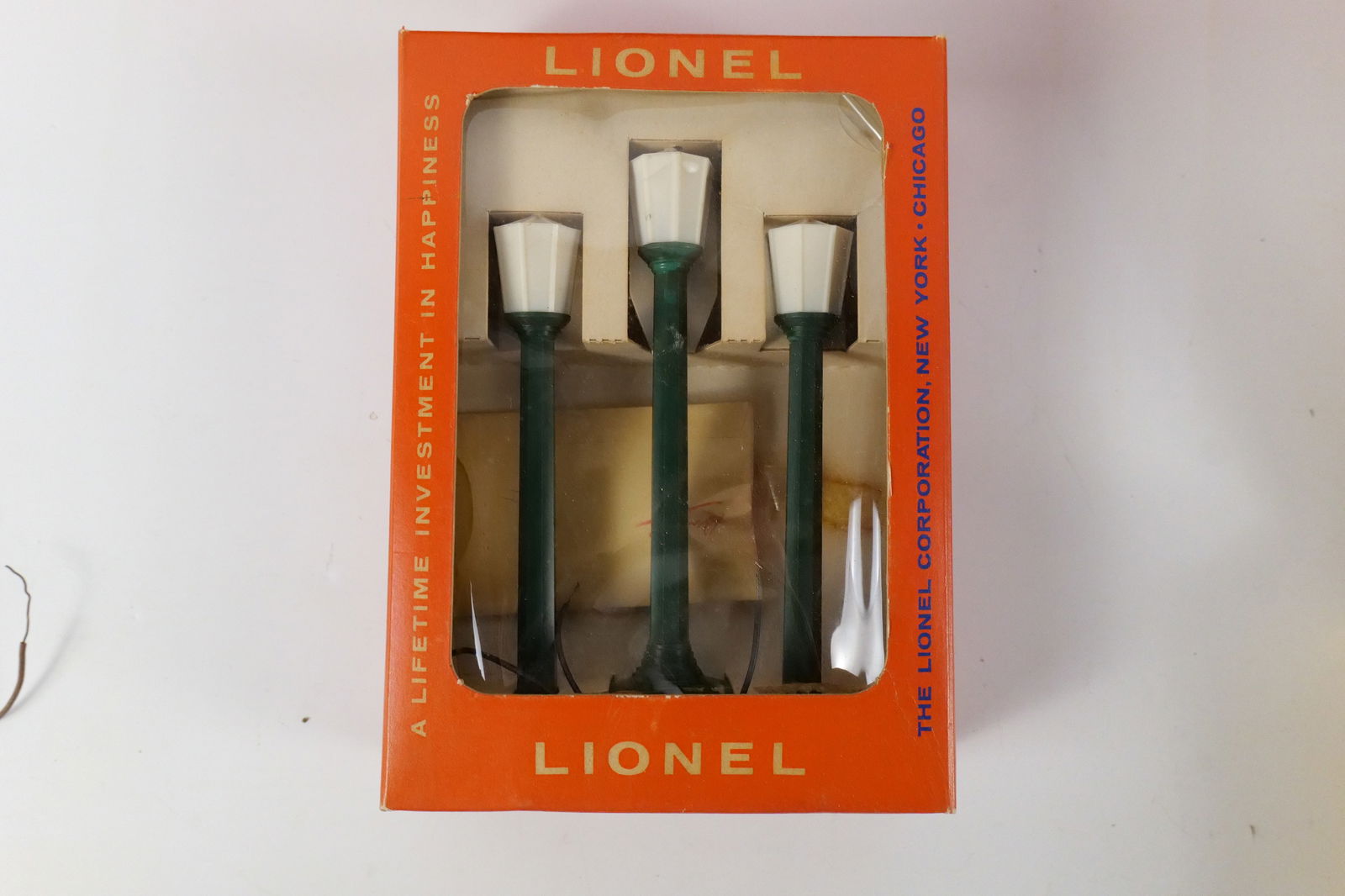 Lionel Train Accessory Lot - 4