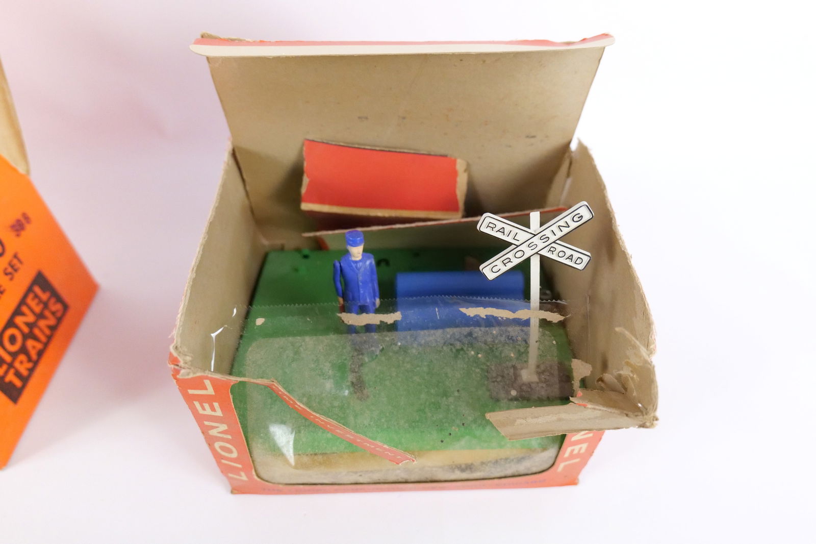 Lionel Train Accessory Lot - 6