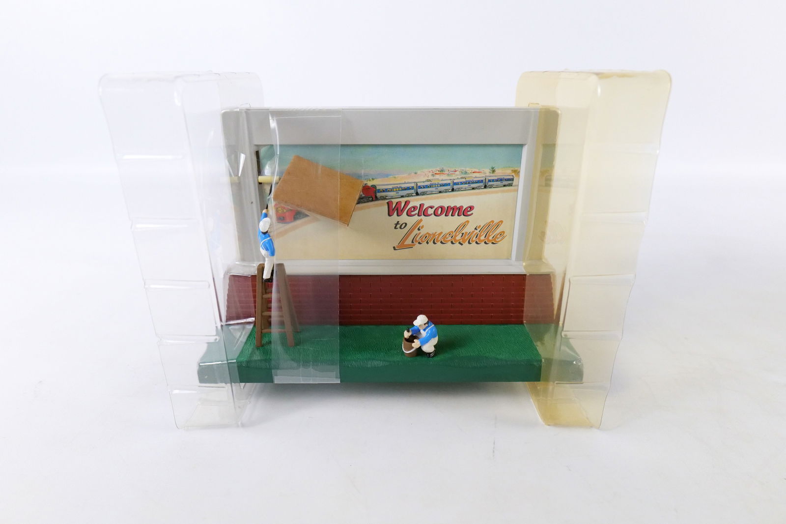 Lot of 2 Lionel Operating Accessories - 8