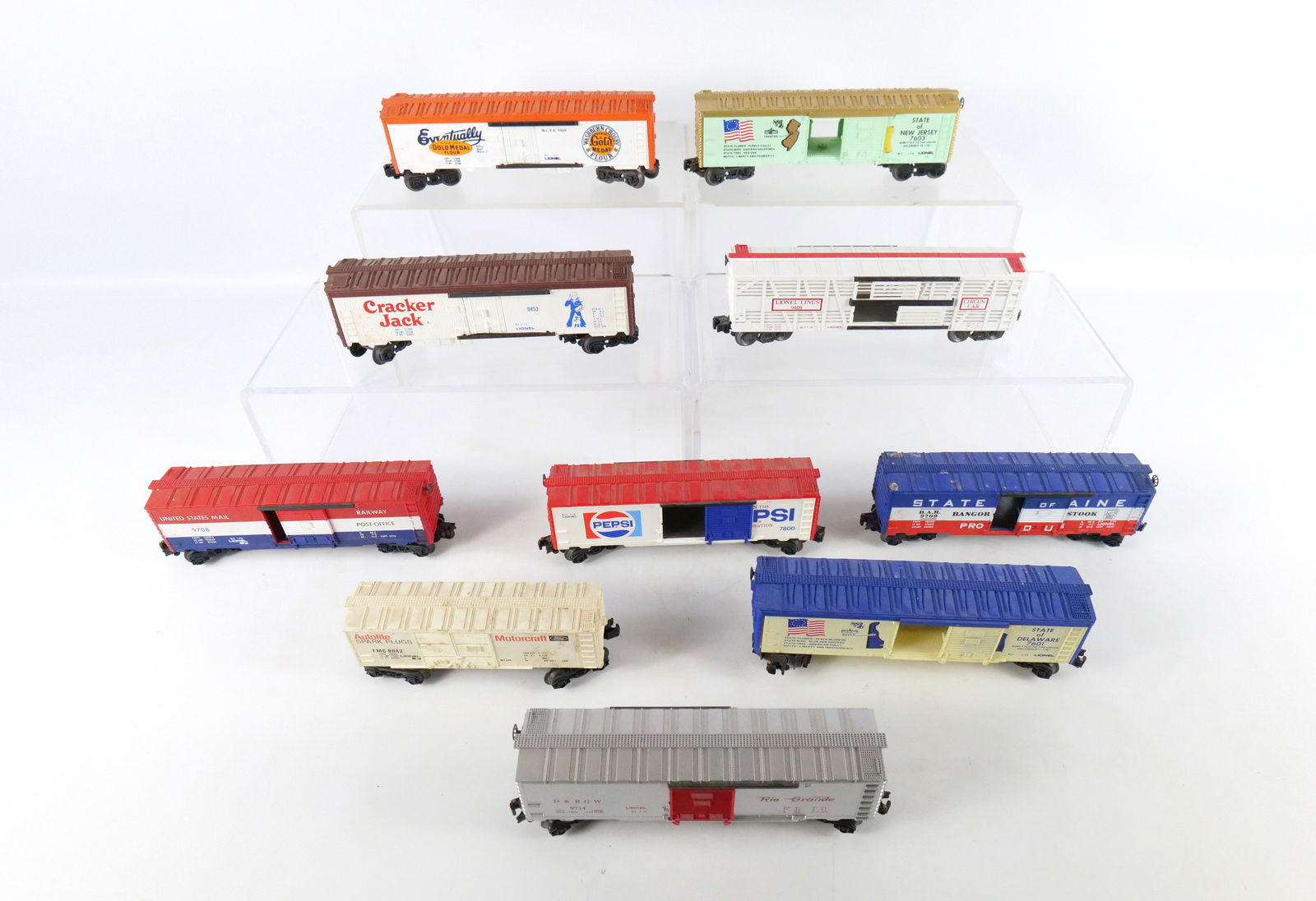Lot of 10 O27 Gauge Rolling Stock (1 of 13)