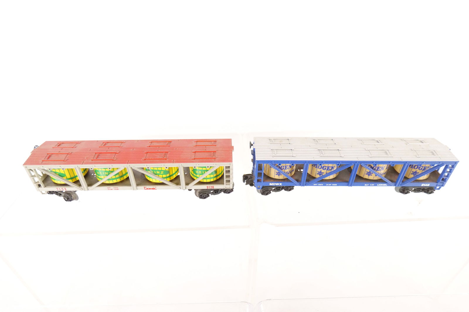 Lot of 10 O27 Gauge Rolling Stock - 2