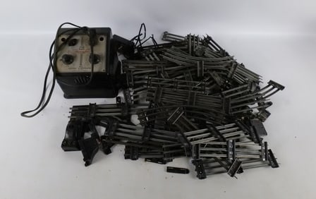 Group lot of Lionel 027 gauge train tubular track