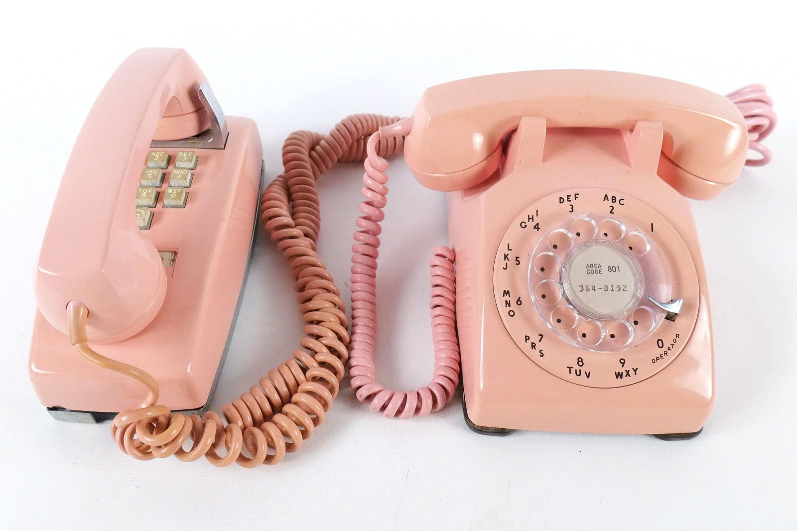 Lot of 2 Vintage Western Electric Pink Telephones (1 of 18)
