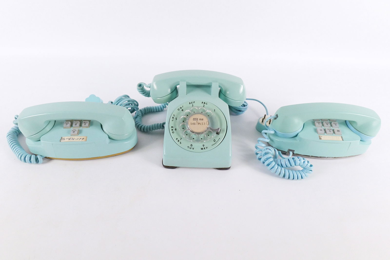 Lot of 3 Vintage Aqua Blue Western Electric Telephones (1 of 9)