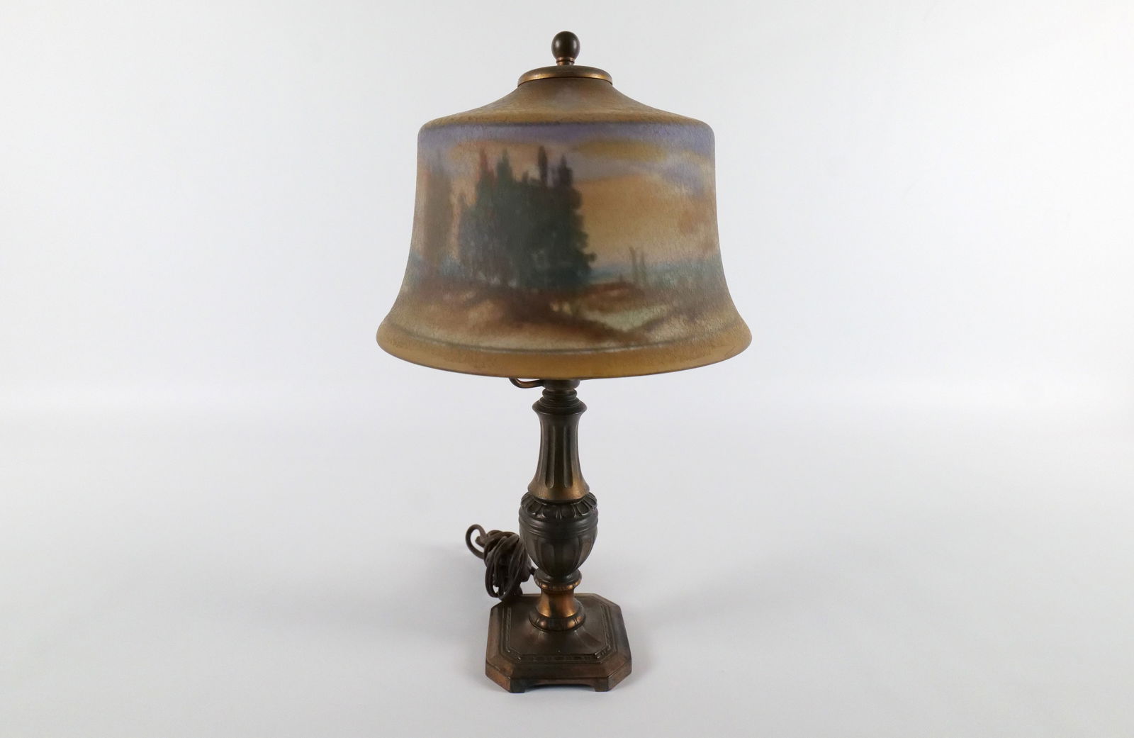 Antique Reverse Painted Table Lamp: Antique Reverse Painted Table Lamp. Beach with Tree Scene. Measures 15.5" tall x 8" wide. All invoices must be paid within 24 hours of the sale. We offer multiple shipping options, please read the shi