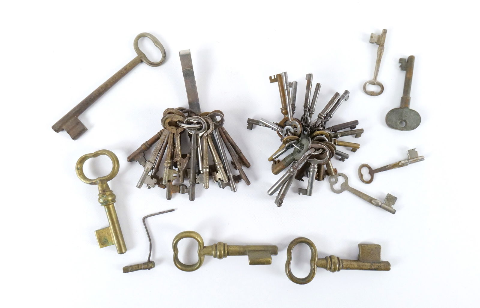 Lot of Antique Keys (1 of 5)