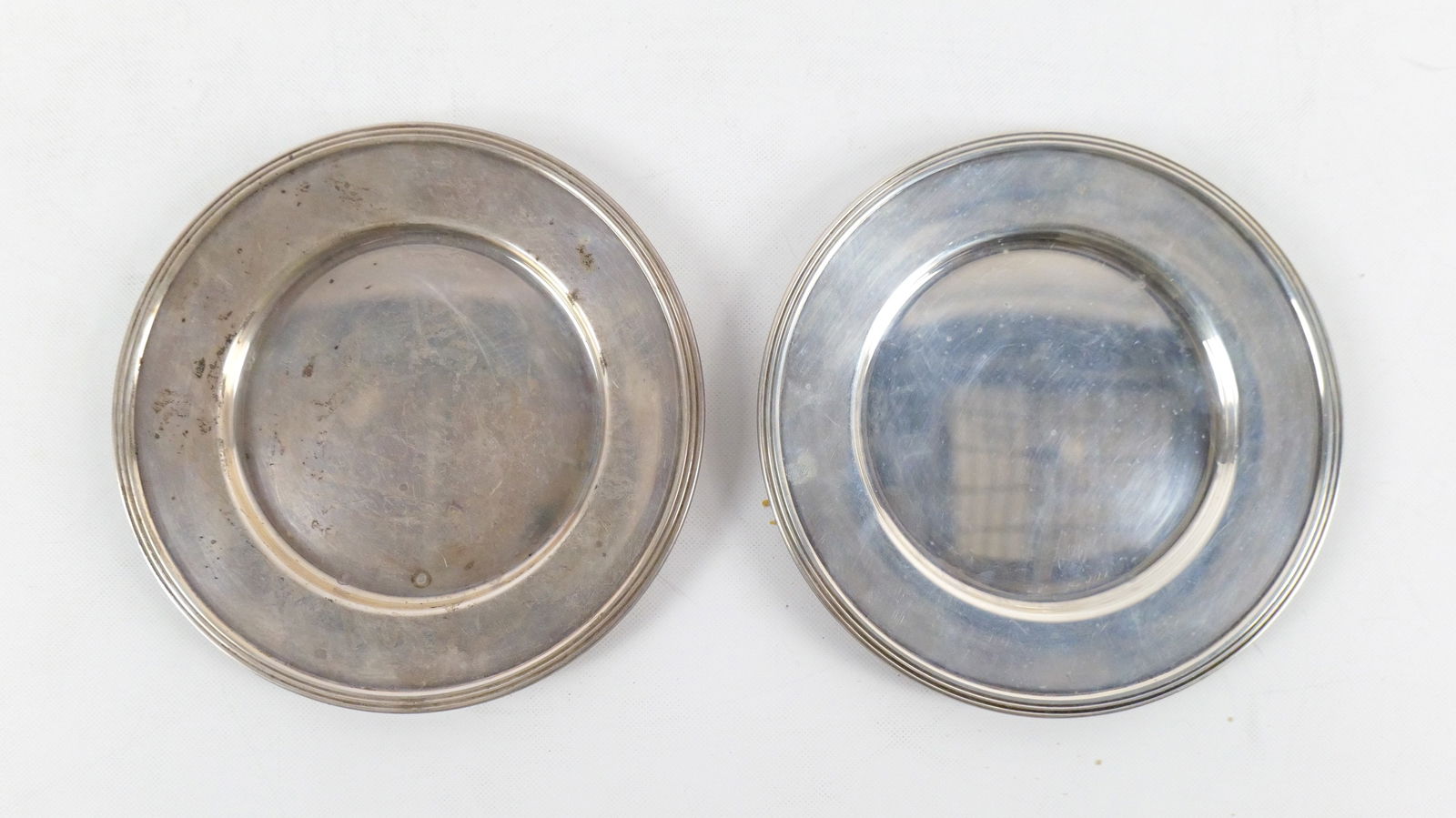 Pair of Sterling Silver Plates (1 of 7)