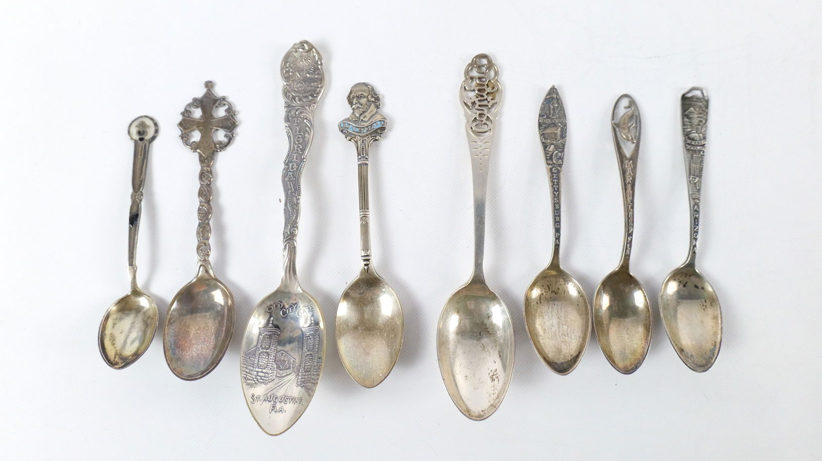 Lot of 8 Sterling Silver Souvenir Spoons (1 of 12)