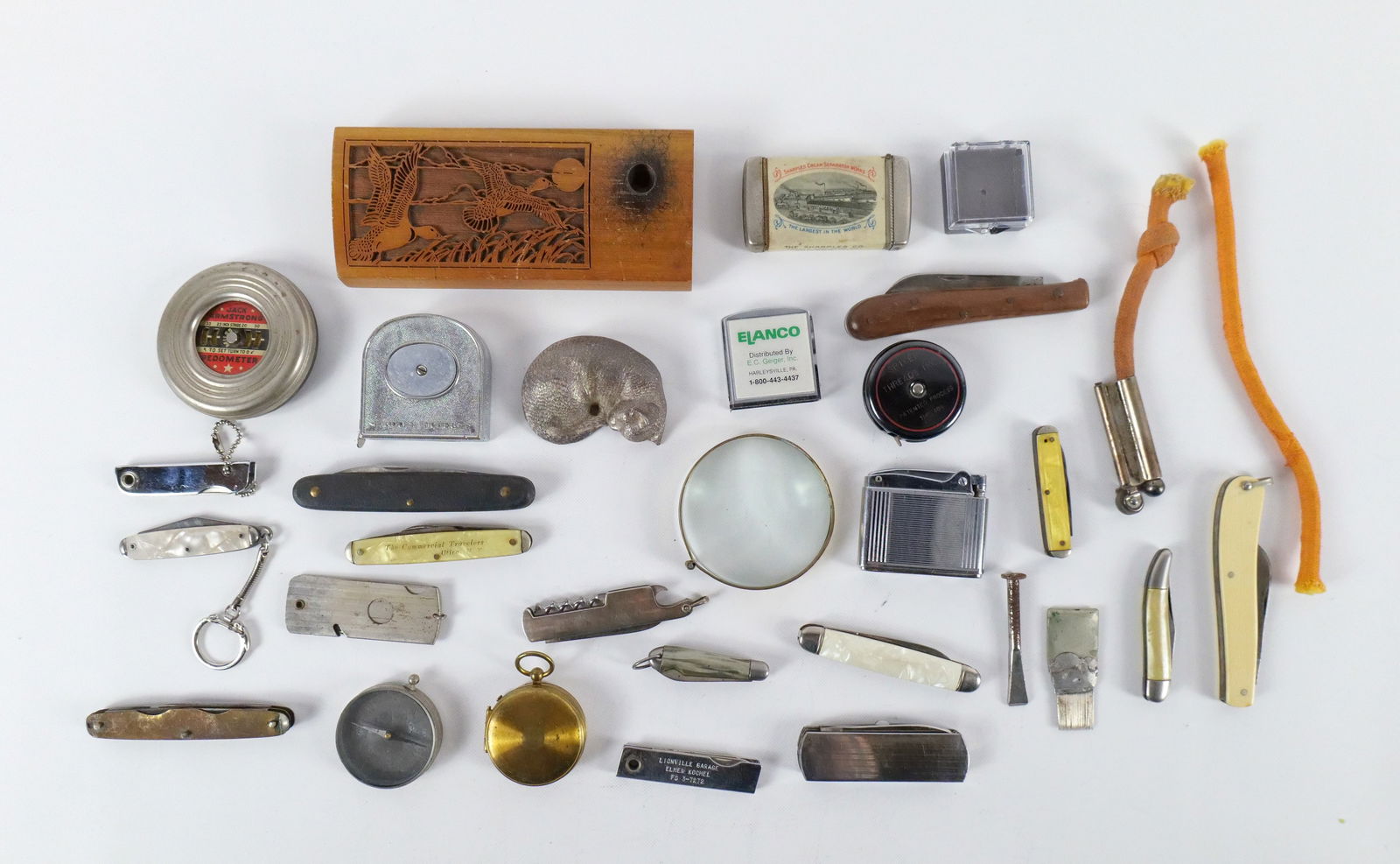 Lot of Top Drawer Finds: Lot of Top Drawer Finds. Including Cat Paperweight, Pocket Knives, Miniature Compass, Tape Measurer, Lighter, Pocket Tools, and More. All invoices must be paid within 24 hours of the sale. We offer mu