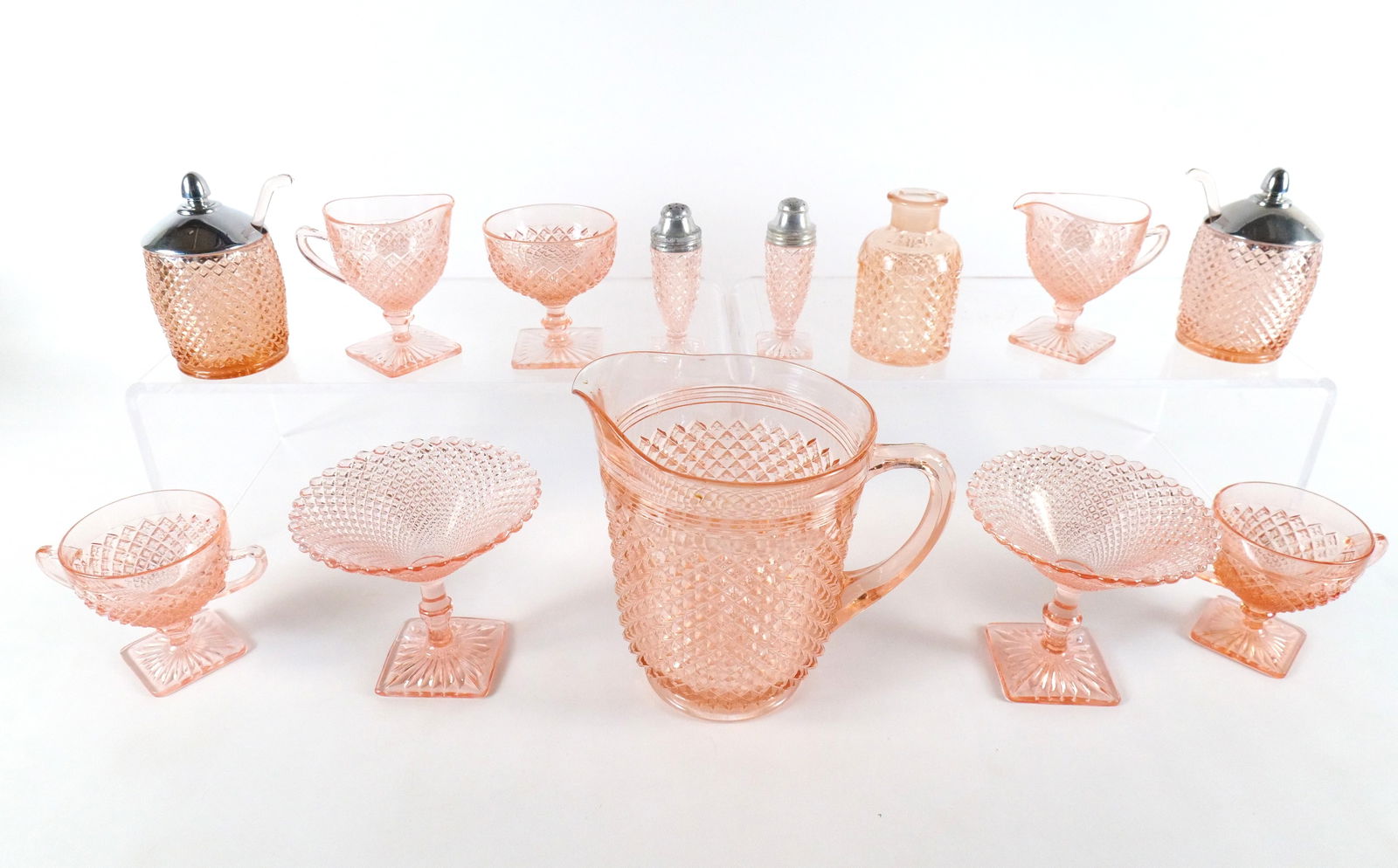Lot of Pink Depression Glass (1 of 12)