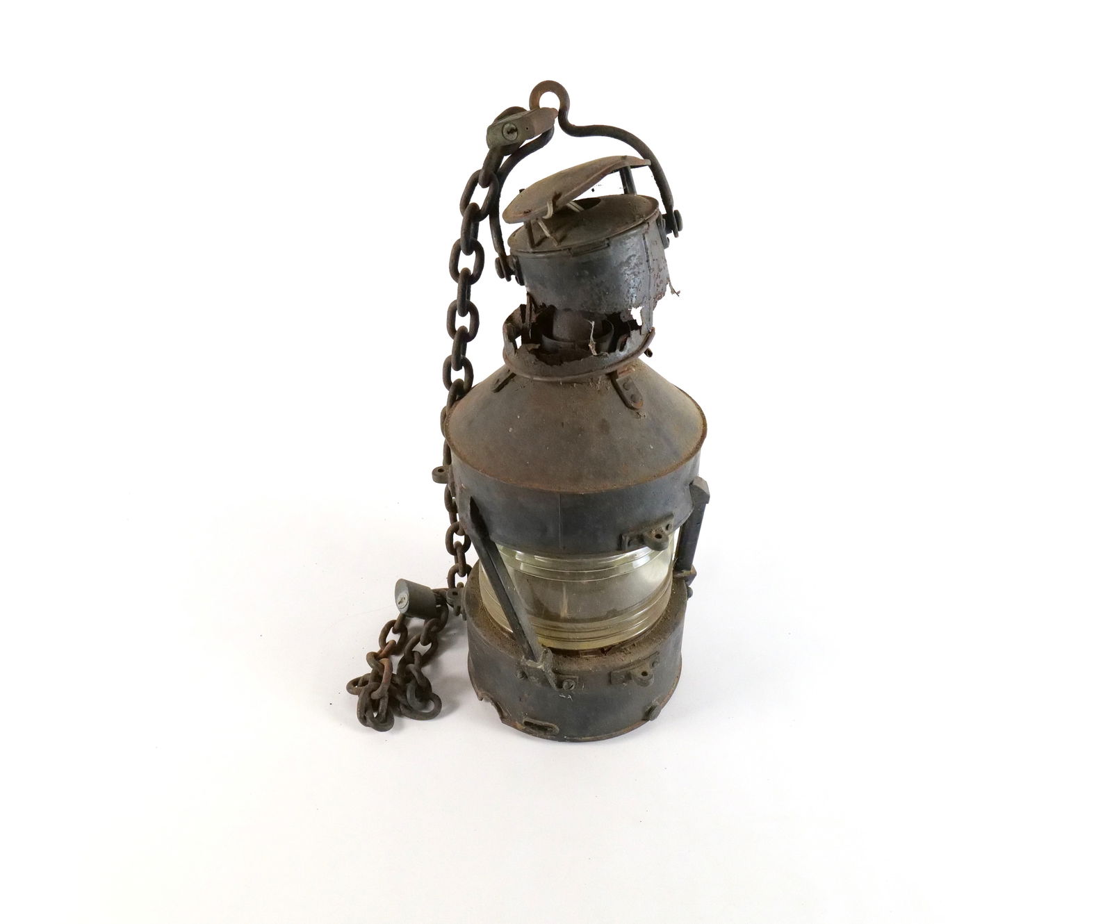 Antique Ships Lantern: Antique ships Lantern. Rusting. AS-IS. Needs a total restoration. Measures 20" tall x 10" wide. All invoices must be paid within 24 hours of the sale. We offer multiple shipping options, please read