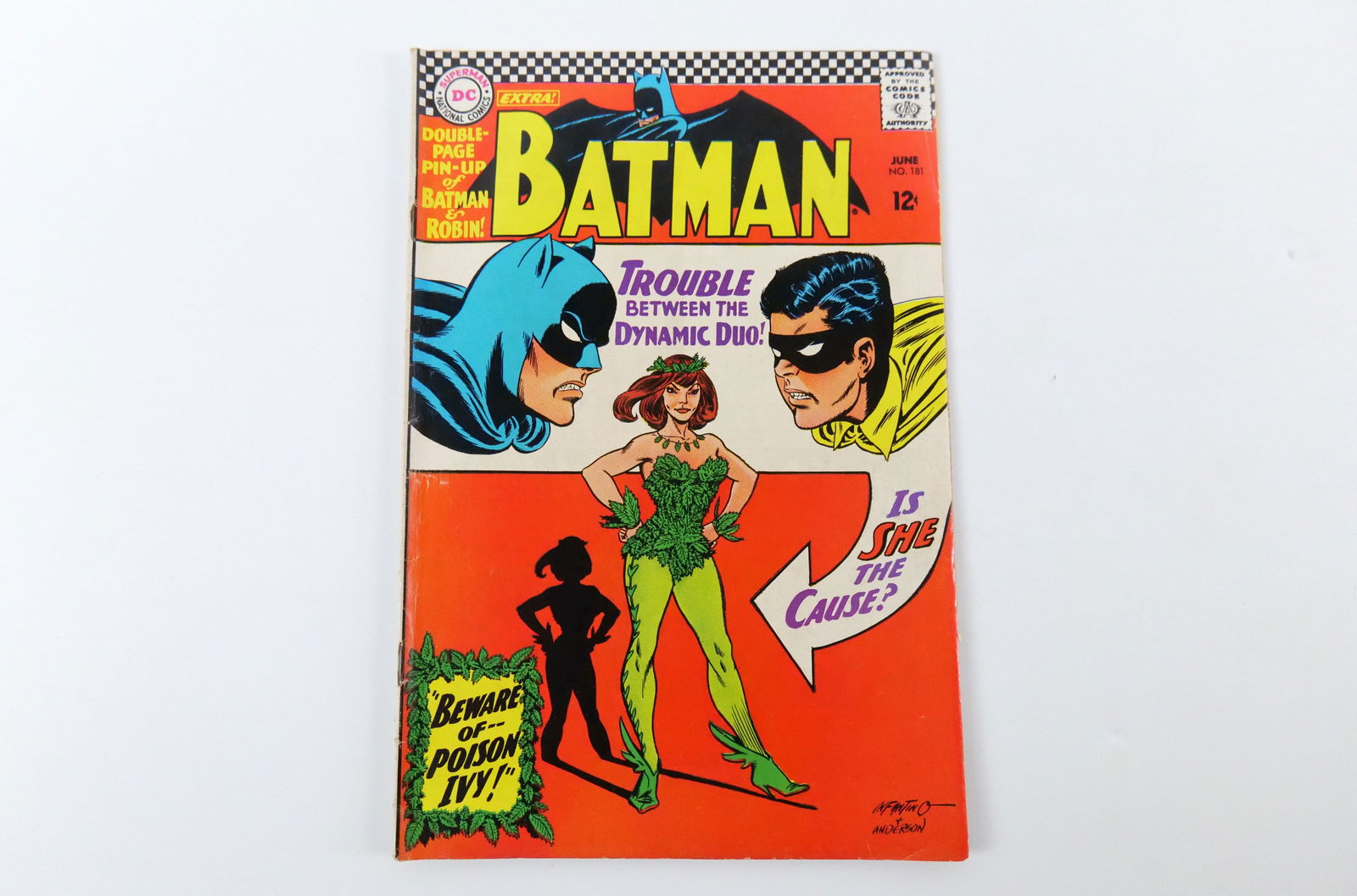 Batman #181: Batman #181. 1st Appearance of Poison Ivy. Centerfold Poster Included but Detached. Good+. All invoices must be paid within 24 hours of the sale. We offer multiple shipping options, please read the