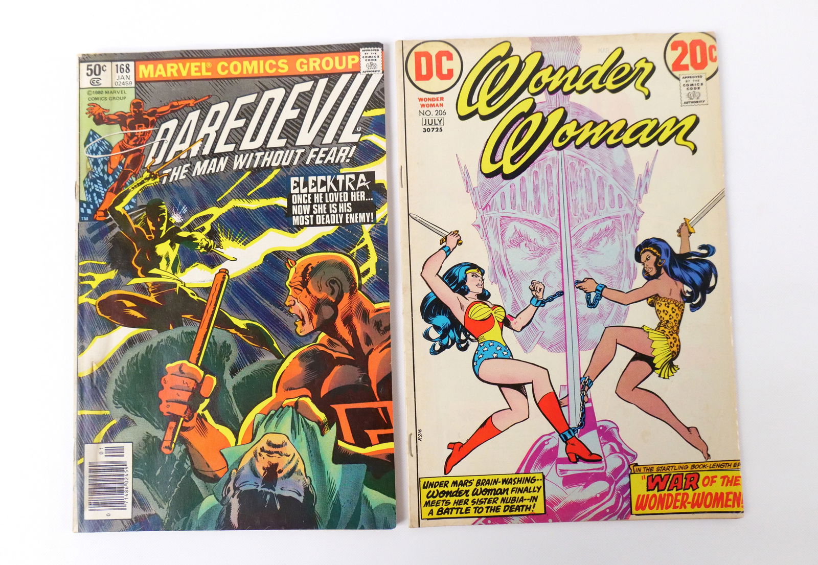 Lot of 2 Comics (1 of 13)