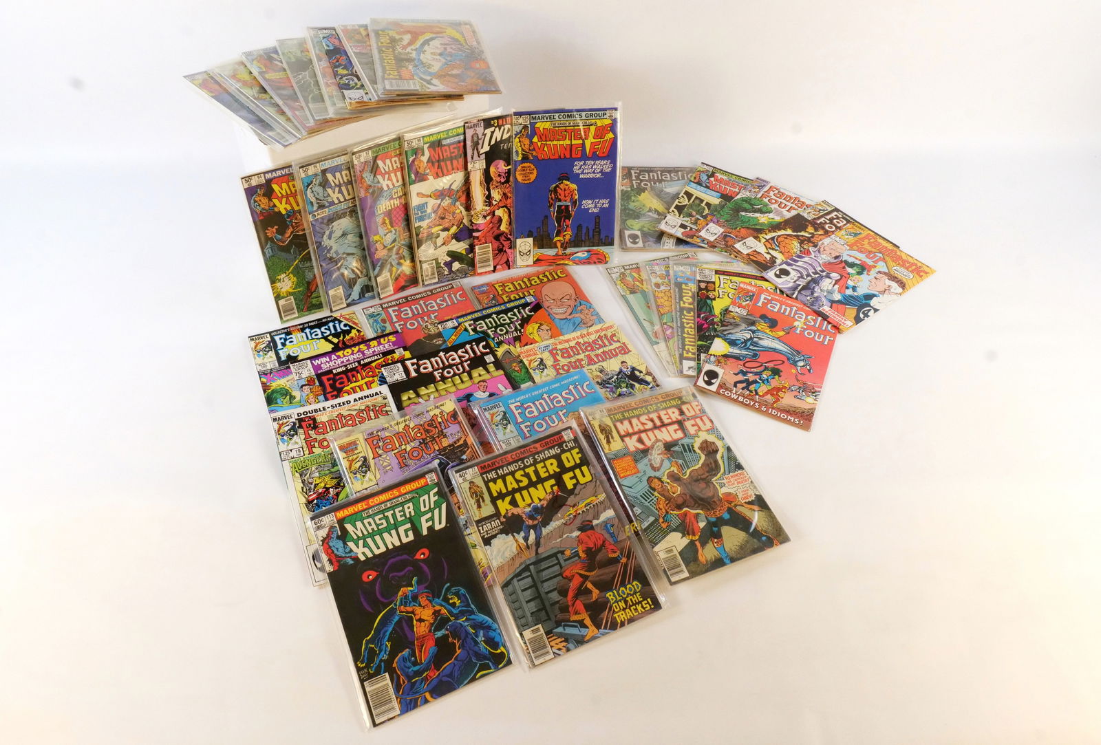 Short Box of Marvel Comics (1 of 5)