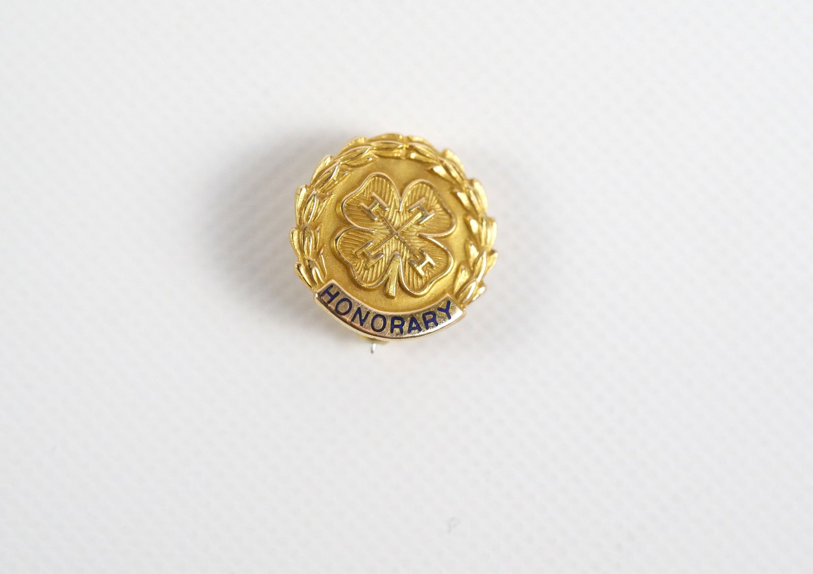 10k 4H Honorary Pin: 10k 4H Honorary Pin. Weighs approx. 1.7 grams. All invoices must be paid within 24 hours of the sale. We offer multiple shipping options, please read the shipping terms to understand your options. We