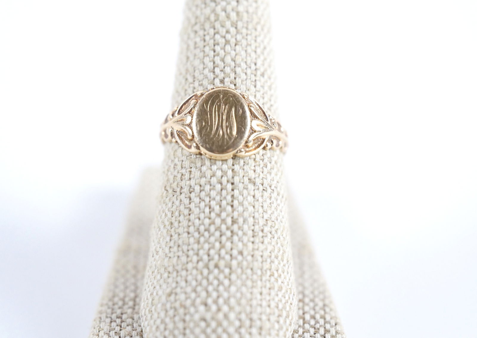 14k Signet Monogrammed Ring: 14k Signet Monogrammed Ring. Size 7 1/2. Weighs approx. 3.2 grams. All invoices must be paid within 24 hours of the sale. We offer multiple shipping options, please read the shipping terms to understa