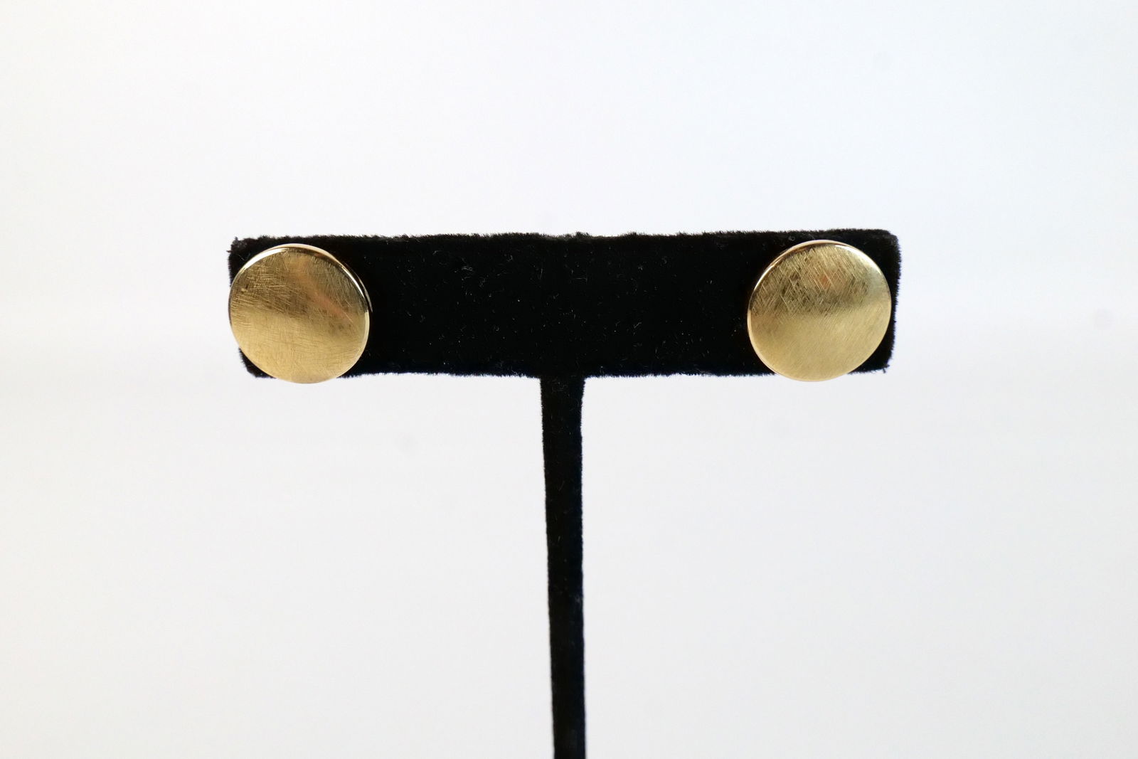 Pair of Round 14k Pierced Earrings (1 of 4)