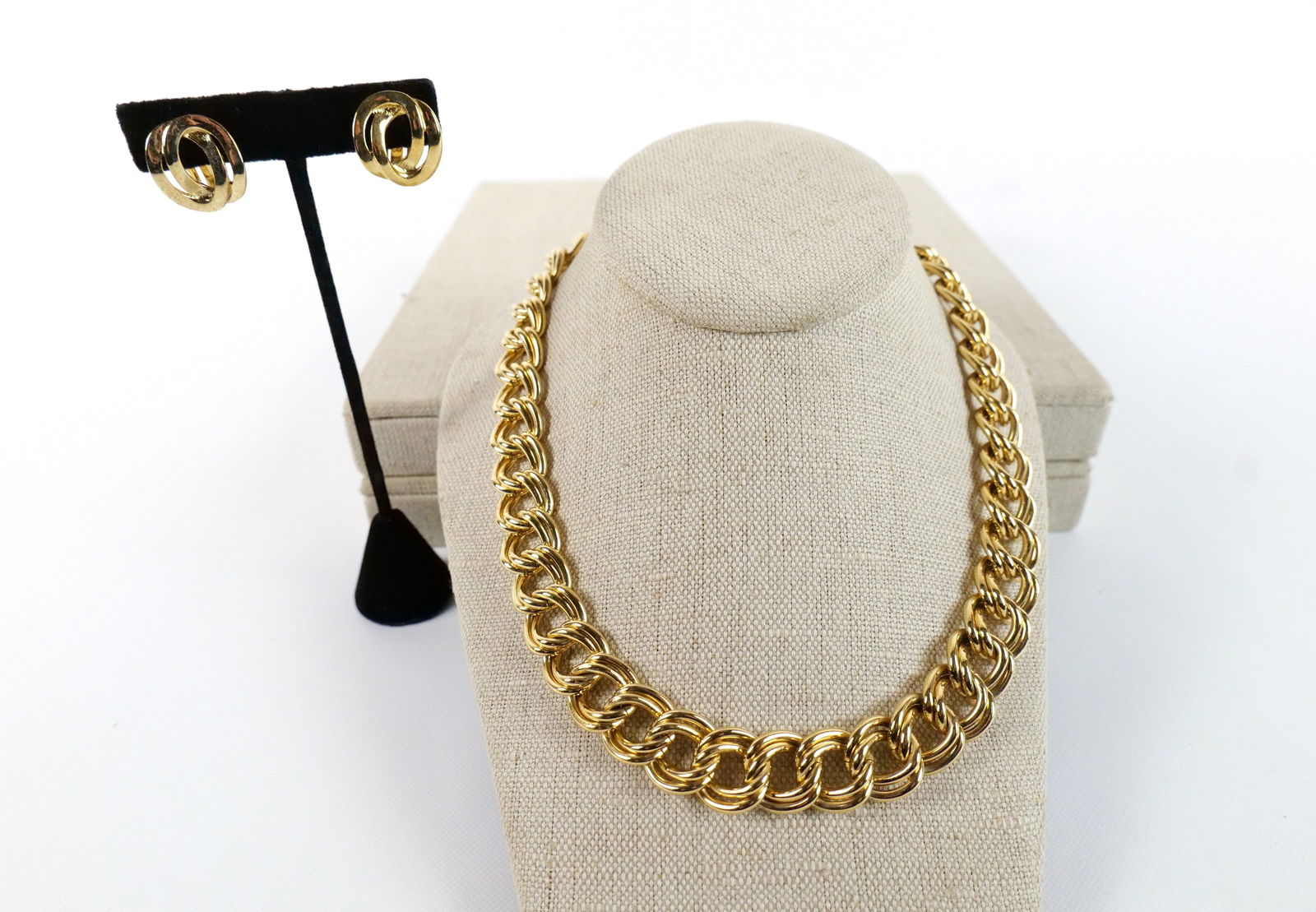 Vintage Givenchy Necklace (1 of 6)