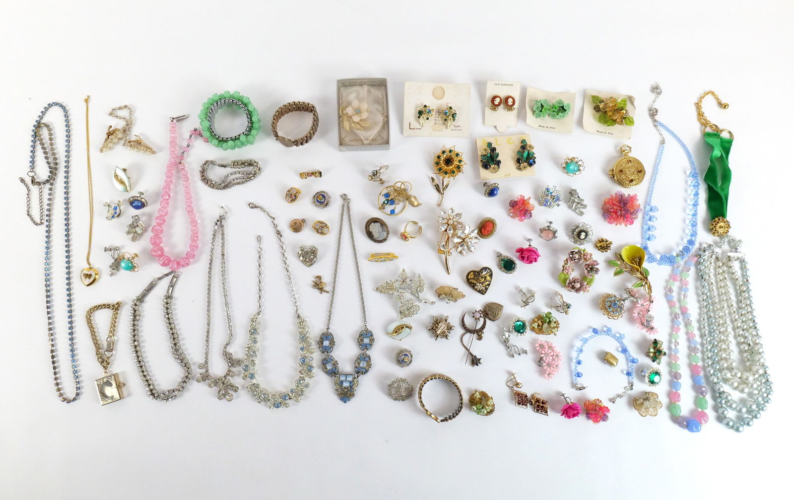 Lot of Vintage Jewelry (1 of 9)