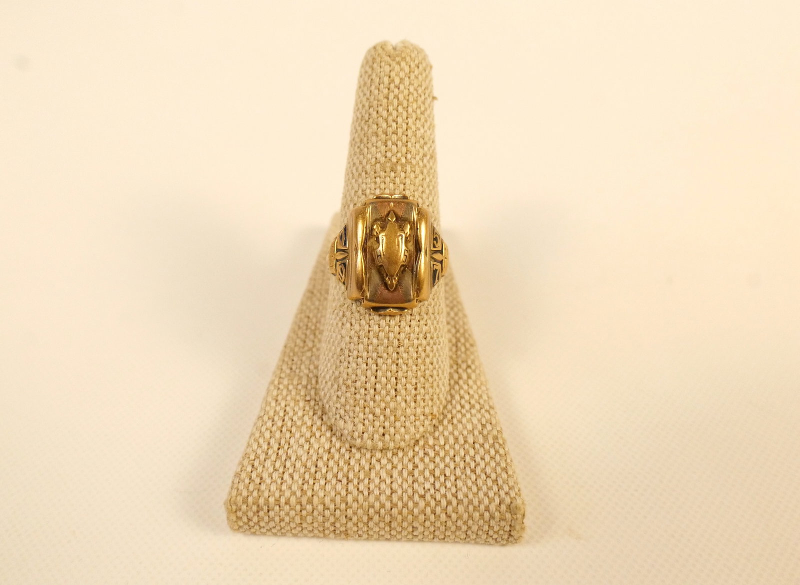 10k High School Ring (1 of 6)