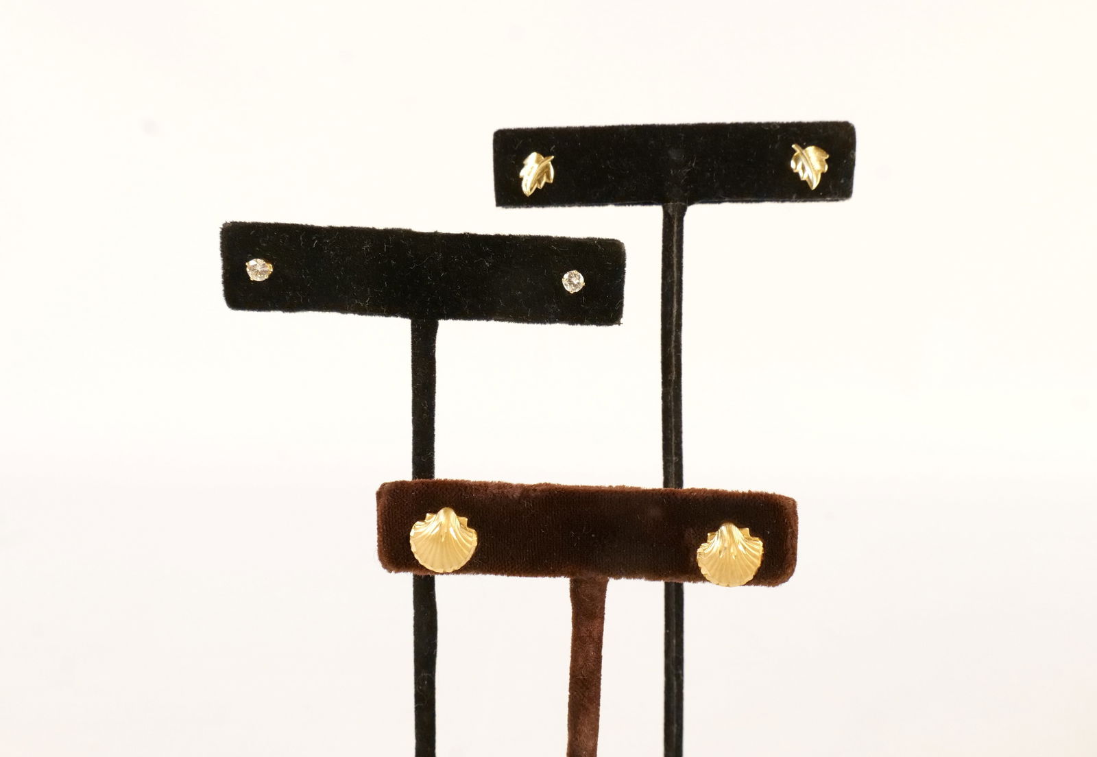 Lot of 14k Earrings (1 of 4)