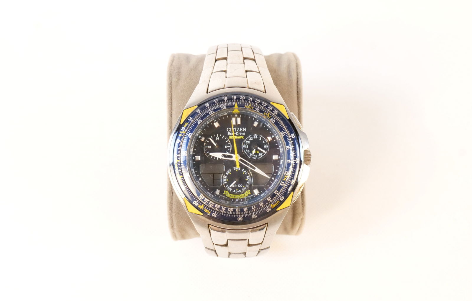Citizen Stainless Steel Eco-Drive Skyhawk Blue Angels Watch: Citizen Stainless Steel Eco-Drive Skyhawk Blue Angels Watch. All invoices must be paid within 24 hours of the sale. We offer multiple shipping options, please read the shipping terms to understand you