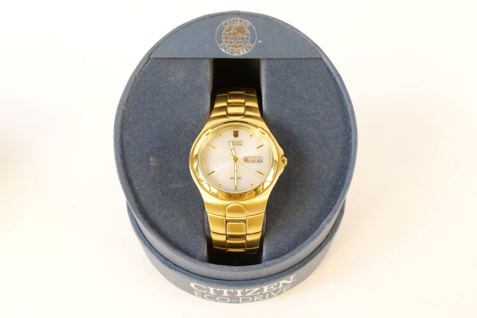 Citizen Men's Eco-Drive Stainless Steel Solar Powered Watch (1 of 5)