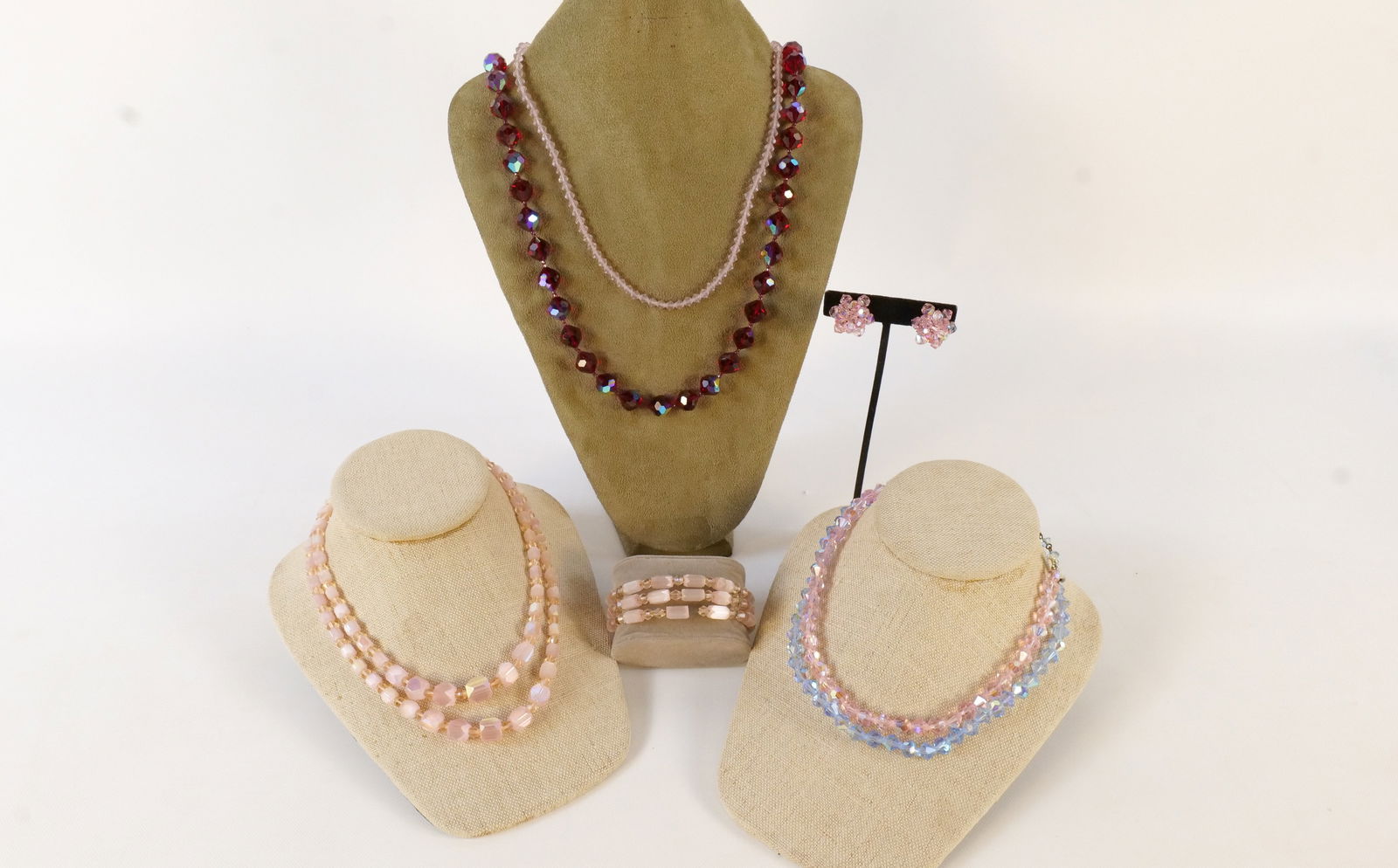 Lot of Faceted Crystal Jewelry (1 of 6)