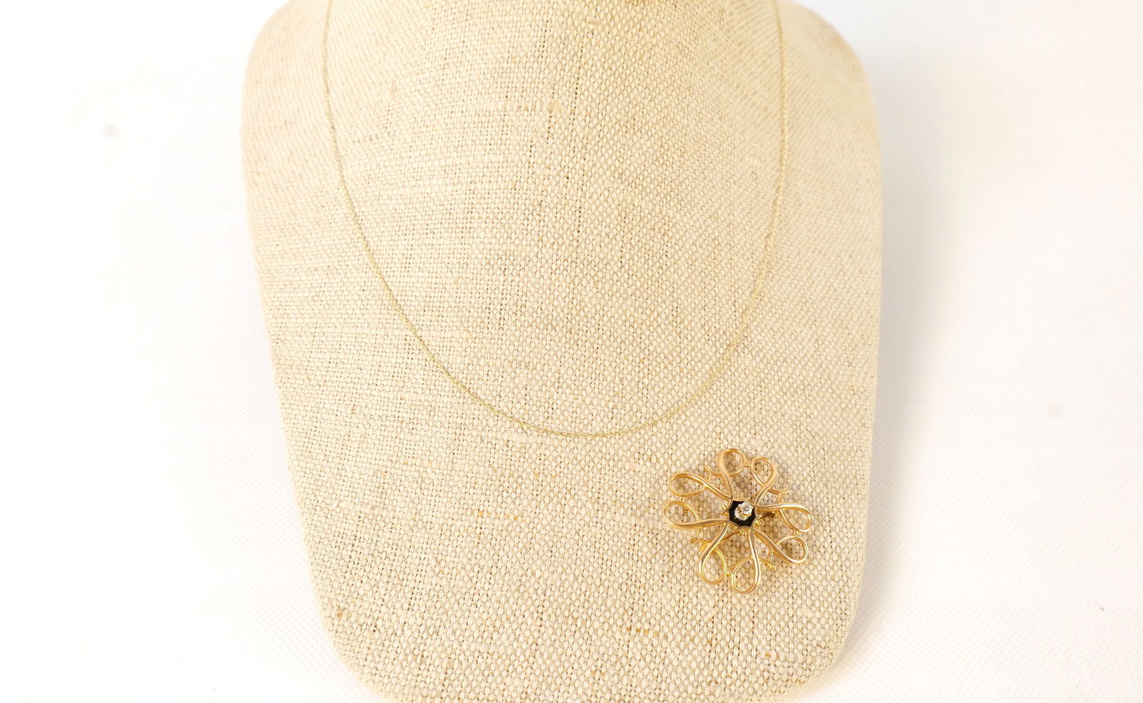 Lot of 10k Jewelry: Lot of 10k Jewelry. Including 18" Chain and Pin Set with Diamond measuring 1". All invoices must be paid within 24 hours of the sale. We offer multiple shipping options, please read the shipping terms