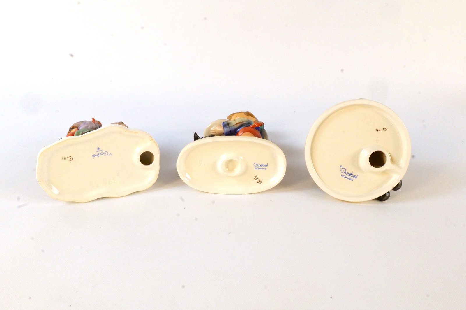 Lot of 9 Goebel Hummel Figurines - 7