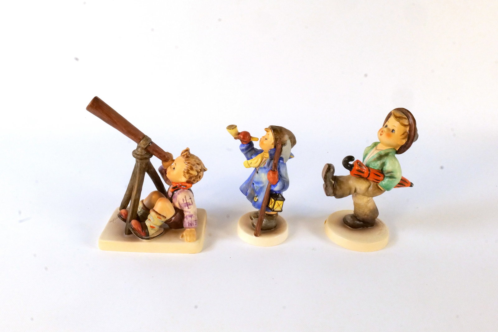 Lot of 9 Goebel Hummel Figurines - 9