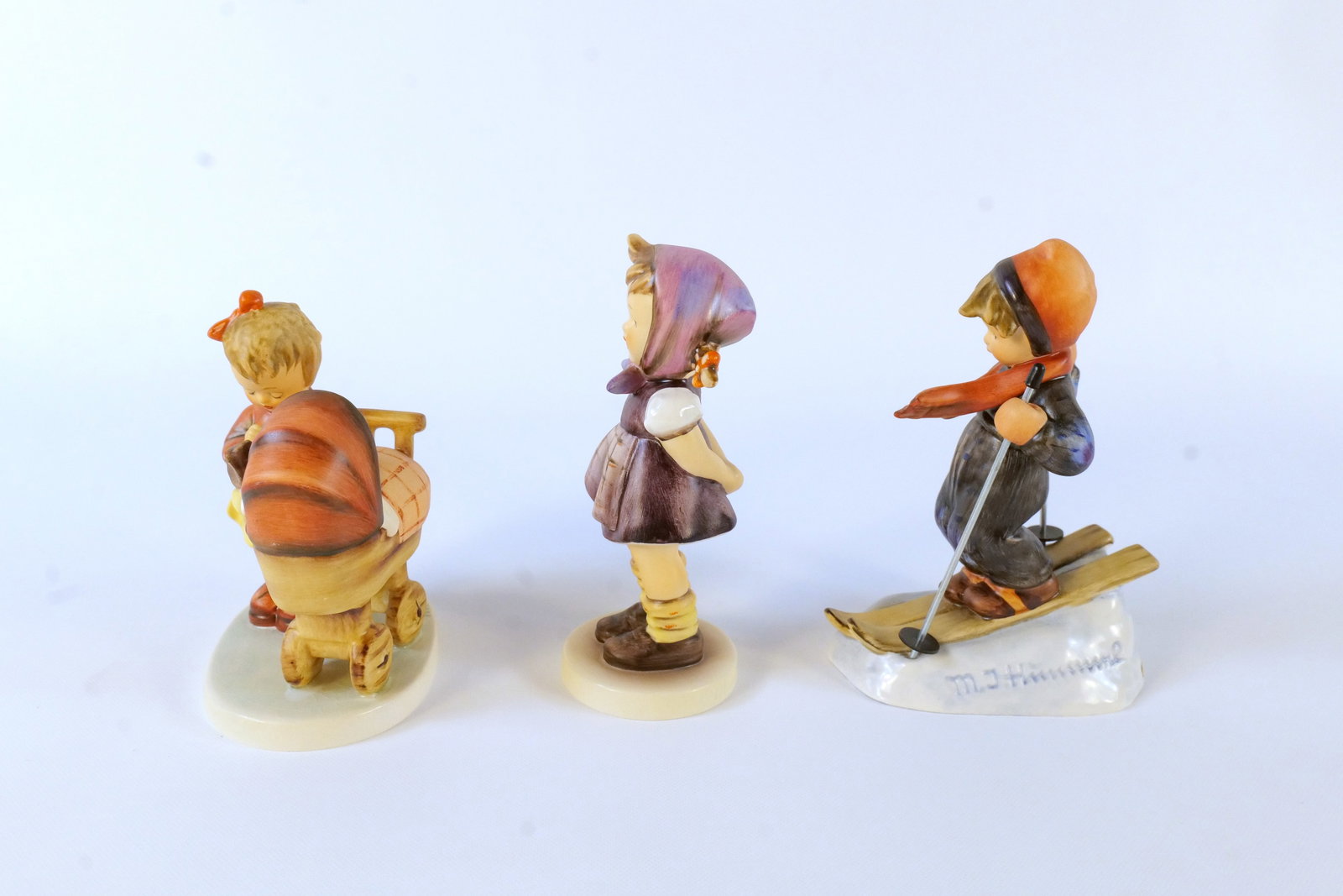 Lot of 9 Goebel Hummel Figures - 14