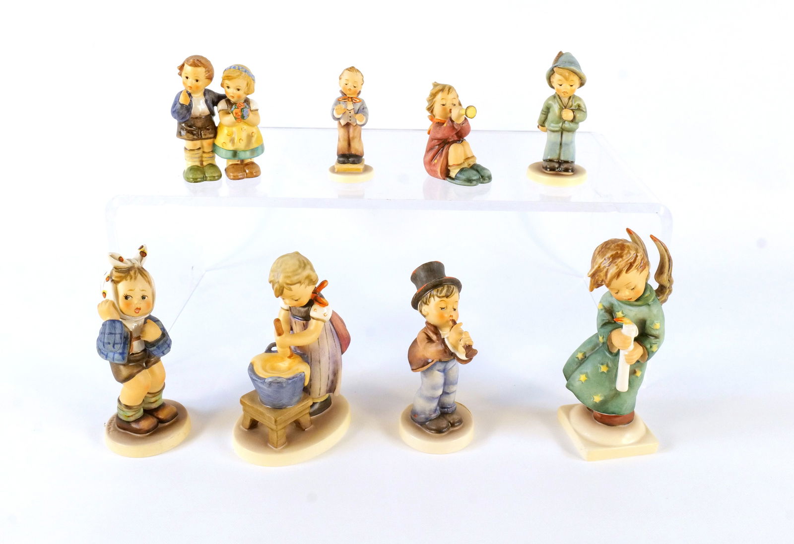 Lot of 8 Goebel Hummel Figures (1 of 17)