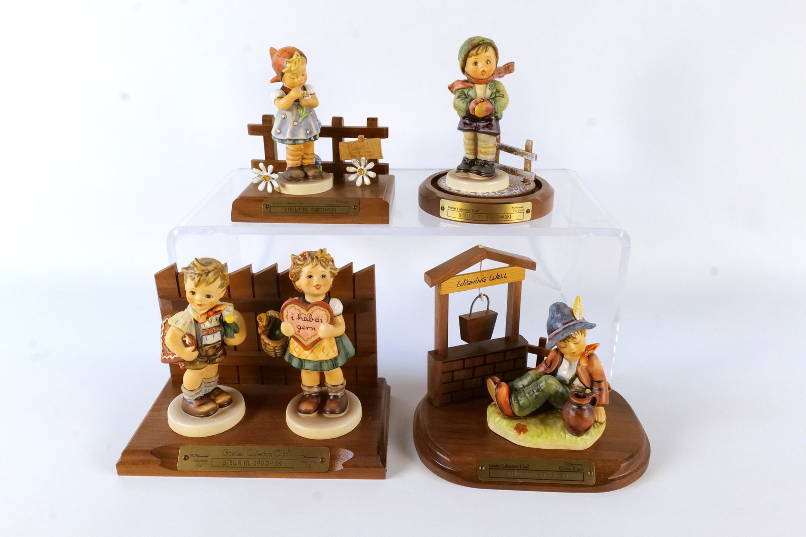 Lot of 4 Goebel Hummel Collector Club Figures (1 of 12)