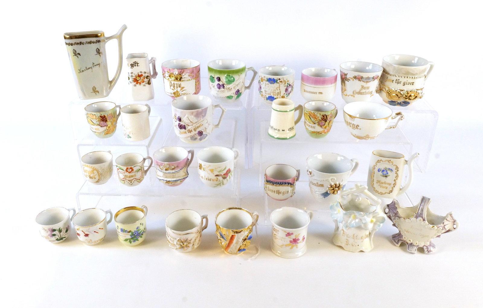 Lot of 25+ Souvenir Cups (1 of 17)