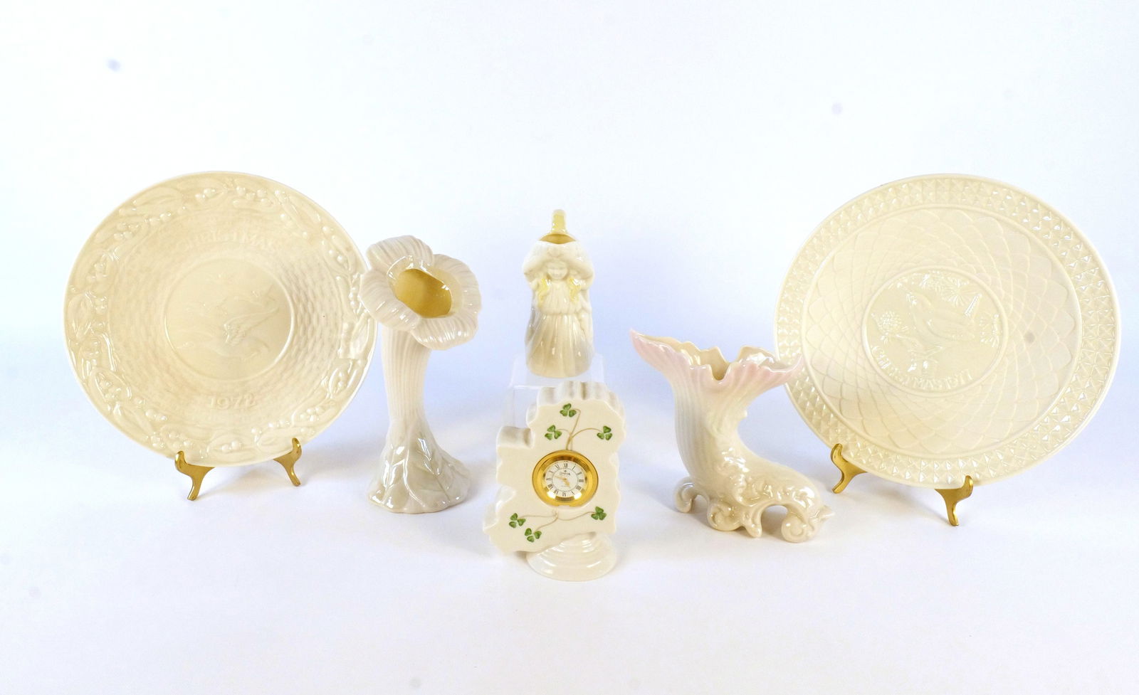 Lot of Irish Porcelain Pieces (1 of 20)