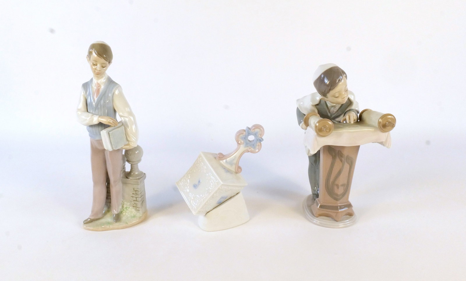 Lot of 3 Lladro Judaica Figurines (1 of 9)