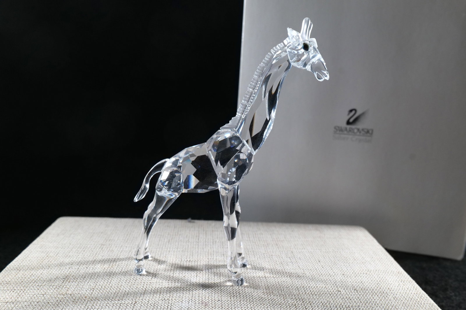 Swarovski Crystal Baby Giraffe Figurine (1 of 7)
