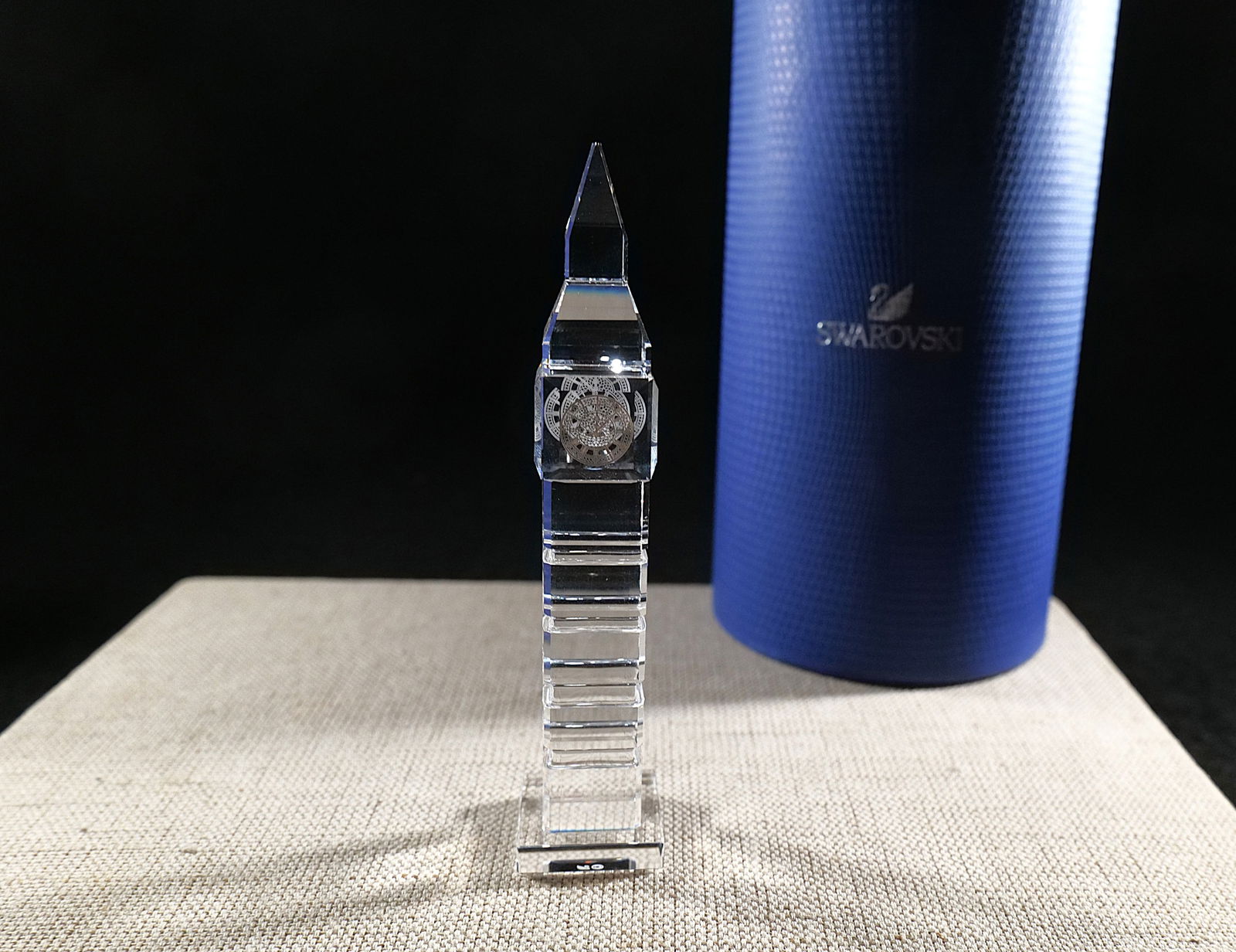 Swarovski Big Ben Tower Figurine: Swarovski Big Ben Tower Figurine. Measures 4.25" tall x .75" wide. Comes with packaging. All invoices must be paid within 24 hours of the sale. We offer multiple shipping options, please read the ship