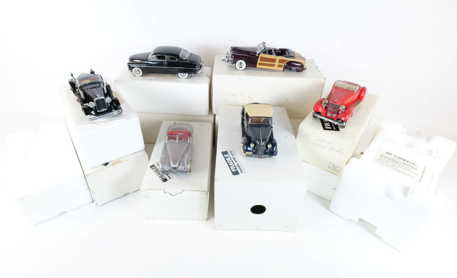 Lot of 6 Danbury Mint Diecast Cars 1:24 Scale (1 of 18)