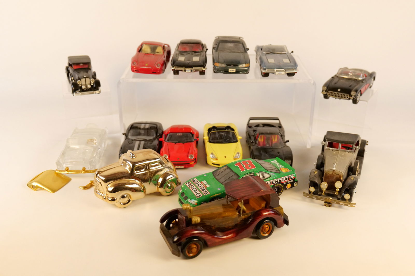 Lot of 15 Assorted Cars (1 of 17)