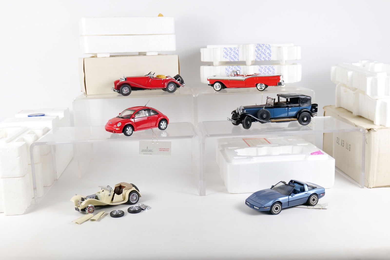 Lot of 6 Franklin Mint 1:24 Scale Diecast Cars (1 of 17)