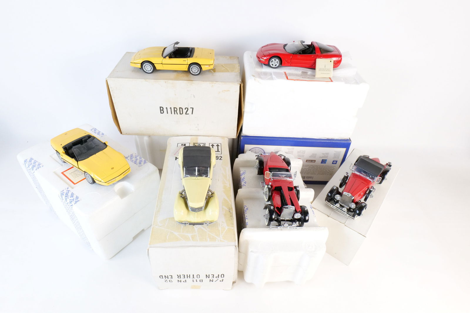 Lot of 6 Franklin Mint 1:24 Scale Diecast Cars (1 of 17)
