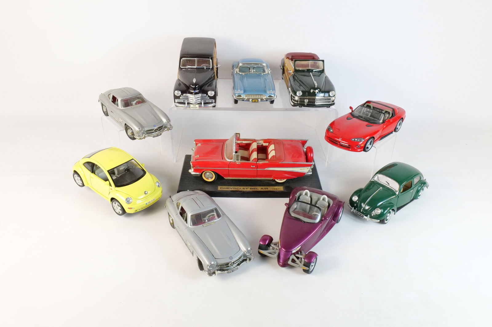 Lot of 10 Assorted Diecast Cars (1 of 20)
