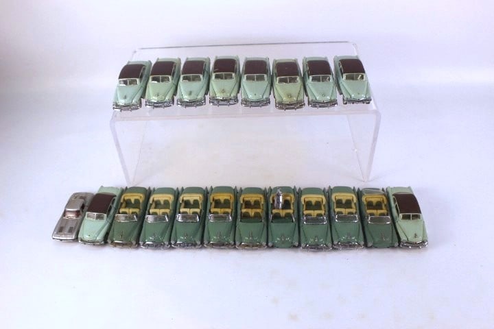 Lot of 20 Franklin Mint 1:43 Scale Diecast Cars: Lot of 20 Franklin Mint 1:43 Scale Diecast Cars. Including 1963 Corvette Stingray, 1953 Buick Skylark, and 1951 Mercury Monterey. Full Disclosure - Most Cars in this sale are AS-IS unless specified ot
