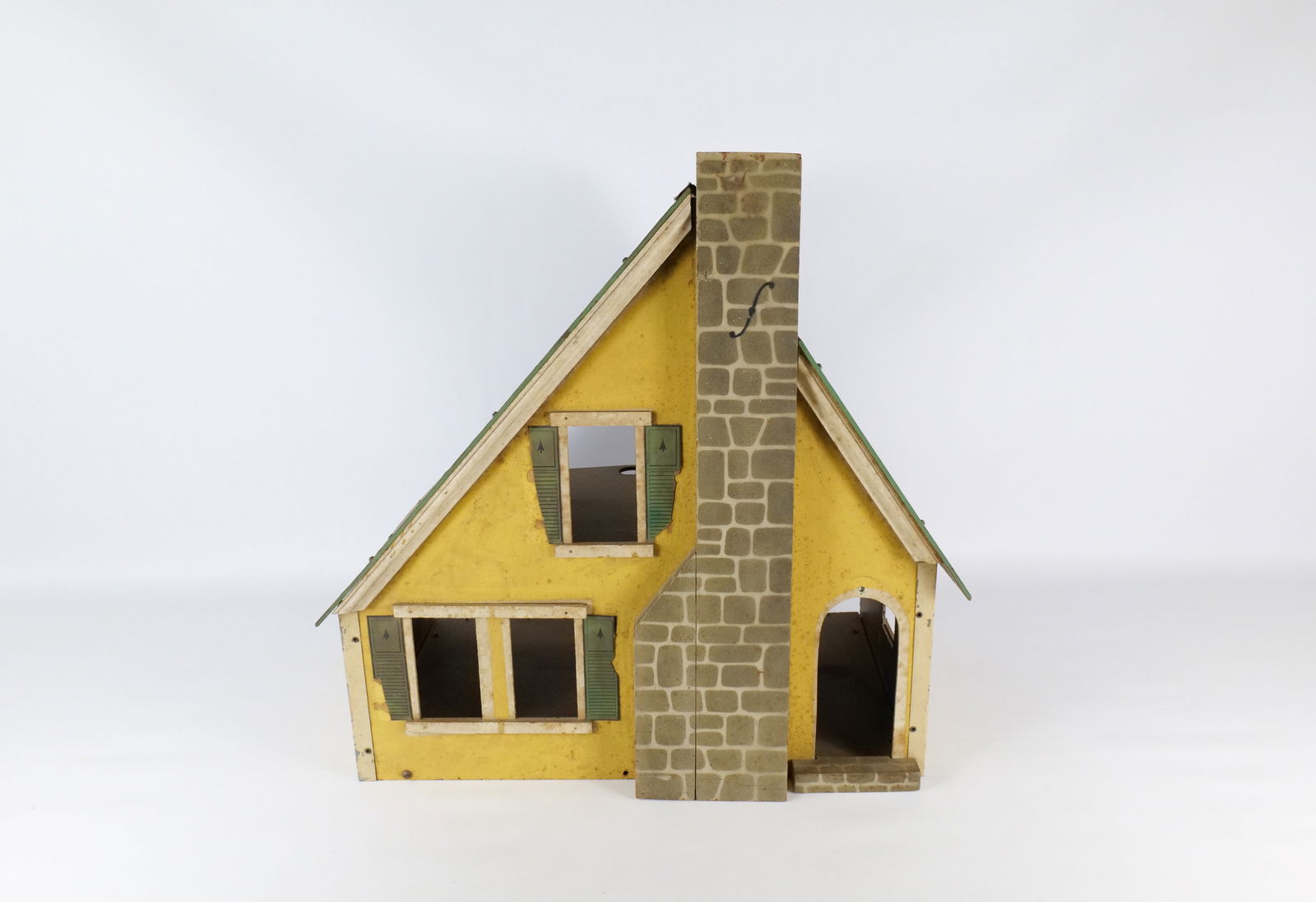 Vintage Wooden Dollhouse (1 of 5)
