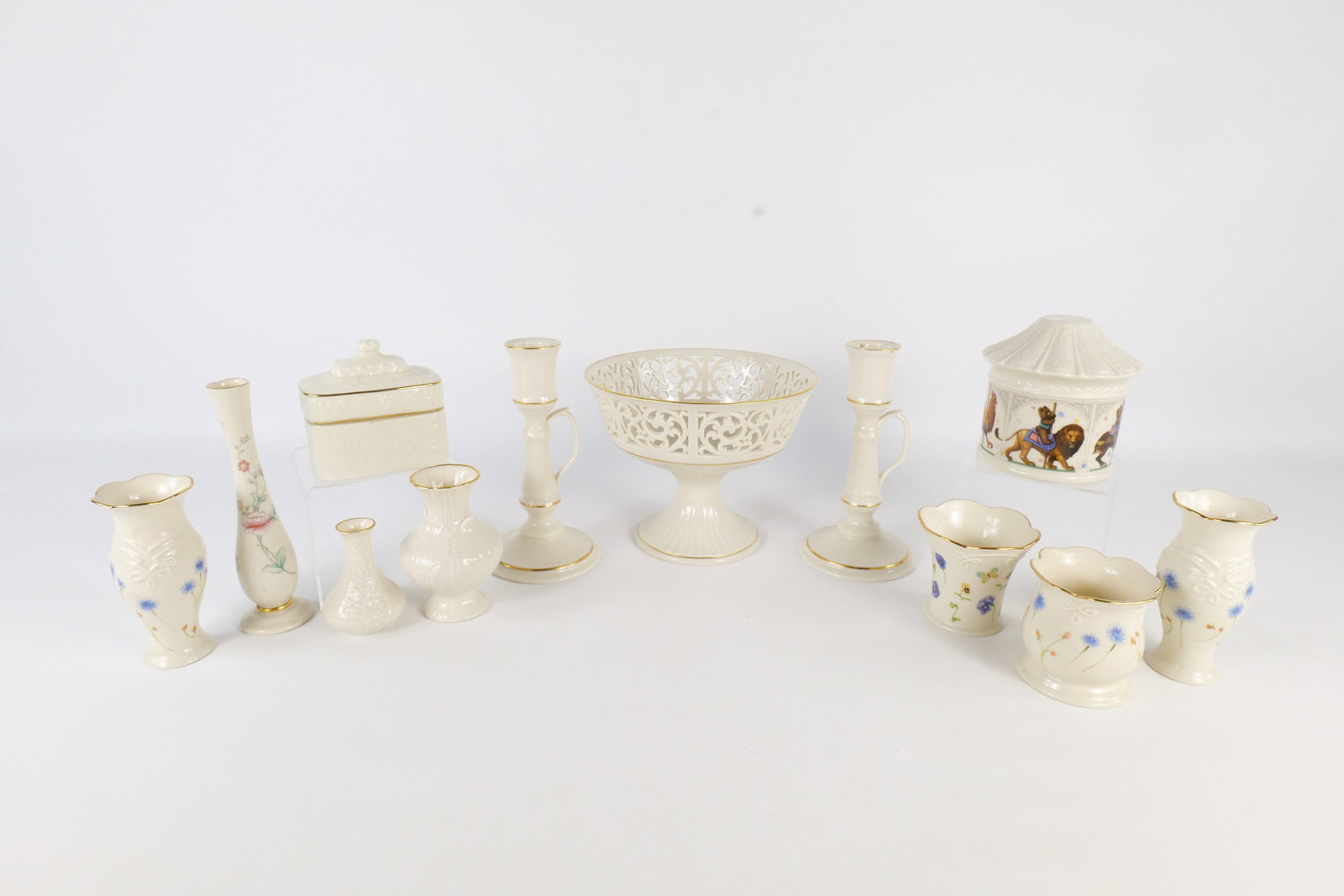 Group Lot of Lenox (1 of 17)